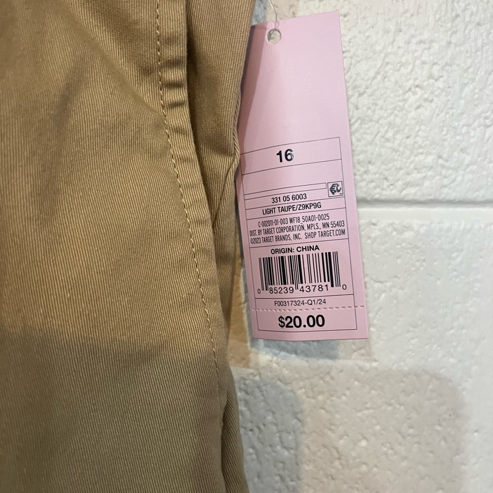 Wild Fable Women's Foldover Chino Skort
Light Taupe Size 16 NWT - Picture 3 of 3